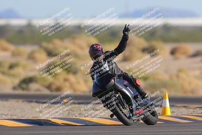 media/Nov-06-2023-Moto Forza (Mon) [[ce023d0744]]/3-Intermediate Group/Session 5 (Turn 4)/